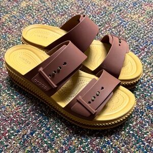 CROCS Brooklyn Platform Wedge